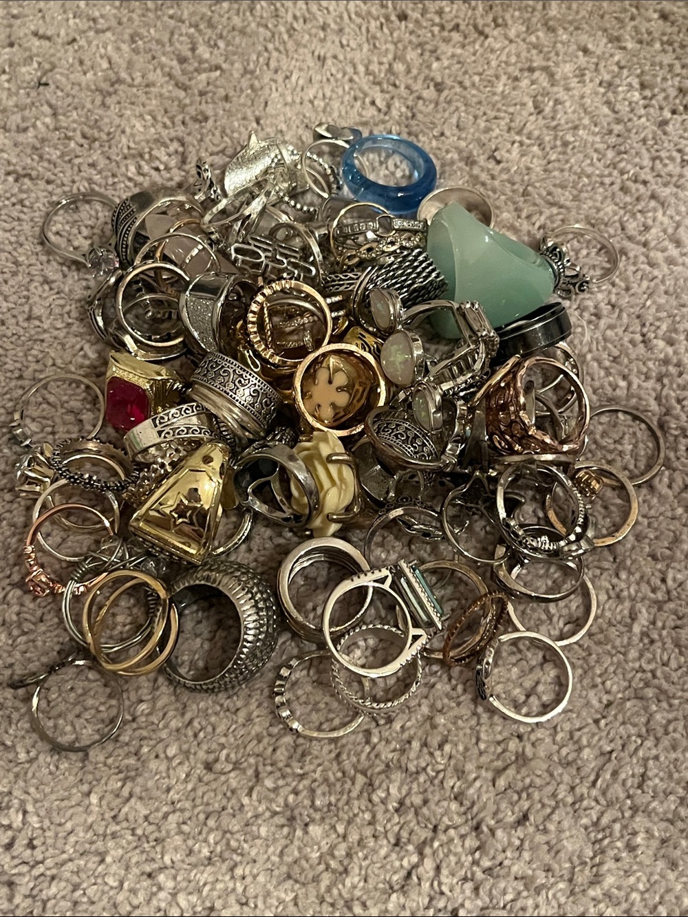 Lot of rings!